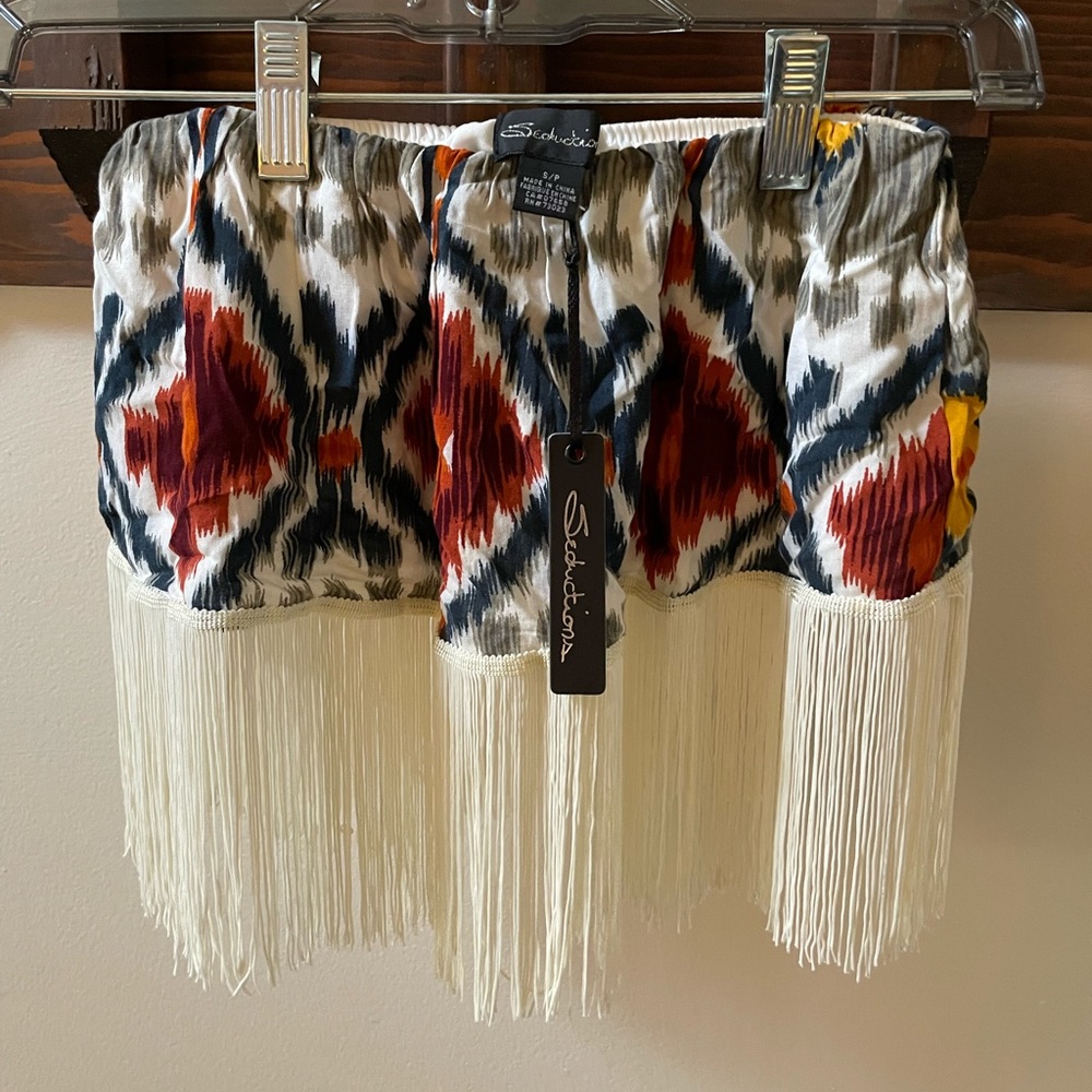 Fringe strapless crop top